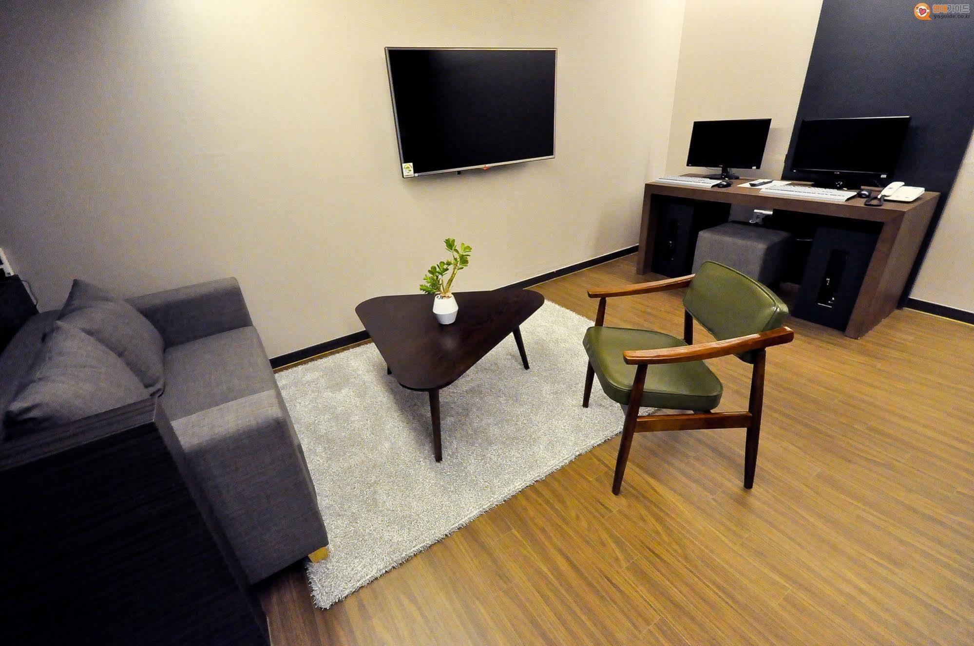 Boutique H Hotel Daegu Luaran gambar